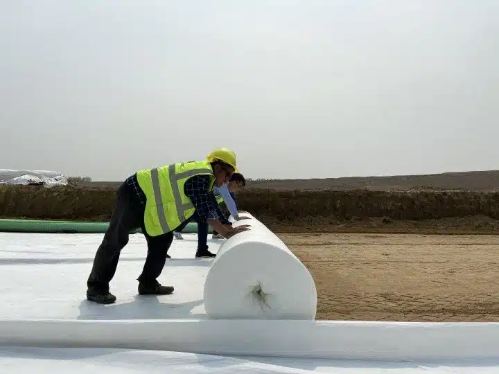 What is the advantage of geotextile?