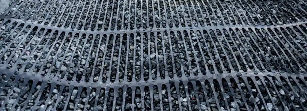 ¿Cómo elegir entre geogrid uniaxial y biaxial?