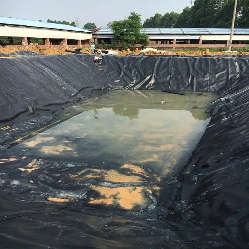 How to install LLDPE geomembrane?