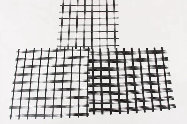 Fiberglass geogrid material used for asphalt reinforcement and reflective crack control
