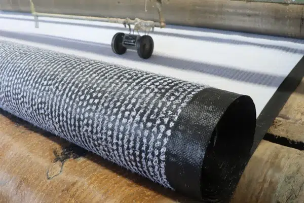 Geosynthetic clay liner roll for barrier layer selection in containment projects