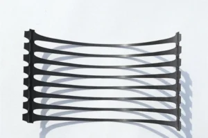 Uniaxial geogrid roll used for retaining wall soil reinforcement
