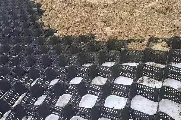 Geocell material for embankment construction and anchoring planning